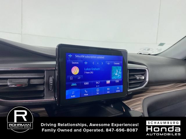 Used 2022 Ford Explorer Limited w/ Hybrid Equipment Group 310A AWD/4WD image 6