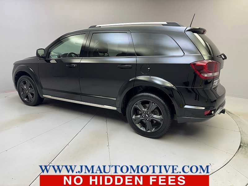 Used 2019 Dodge Journey Crossroad image 3