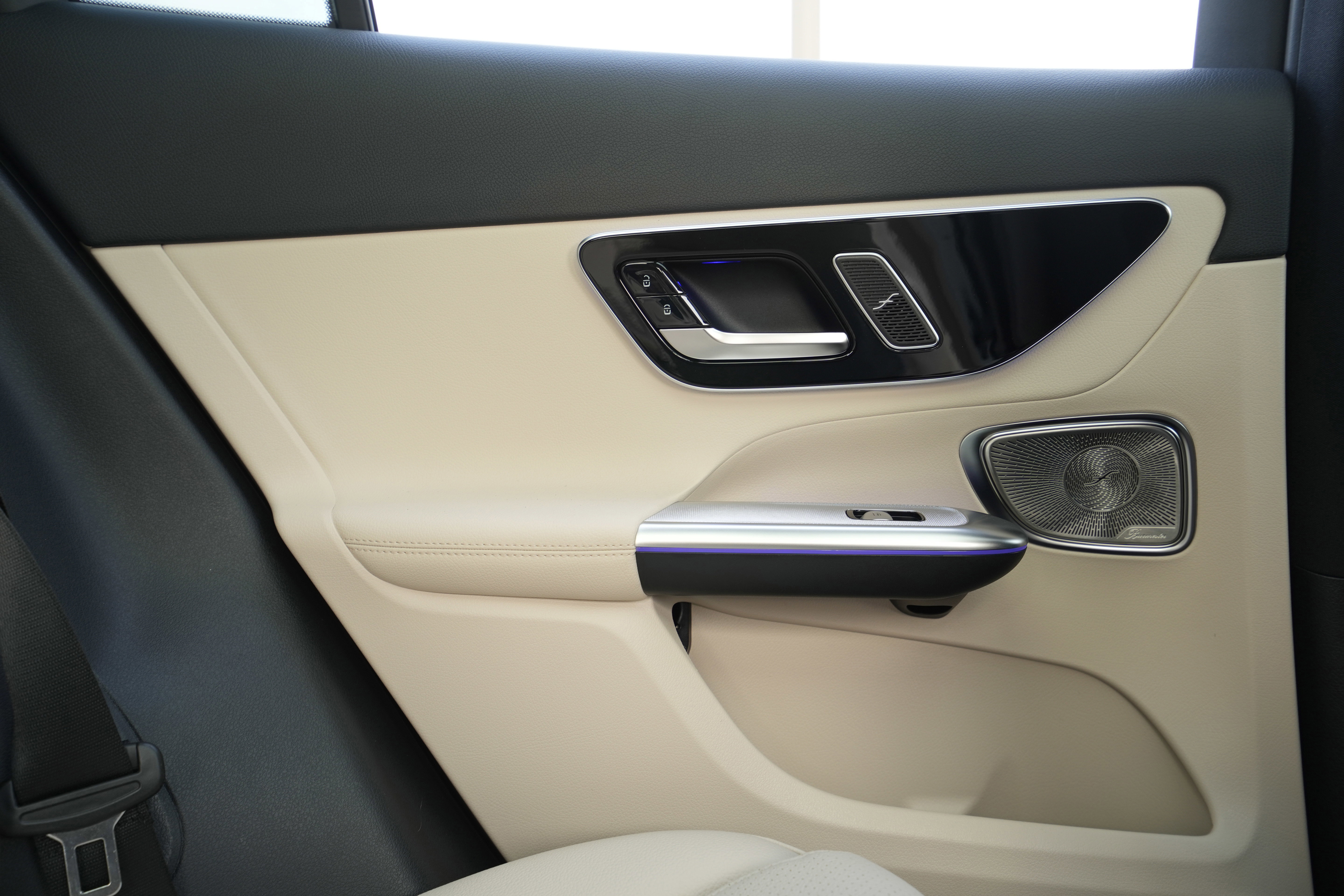 New 2026 Mercedes-Benz GLC 300 4MATIC image 42