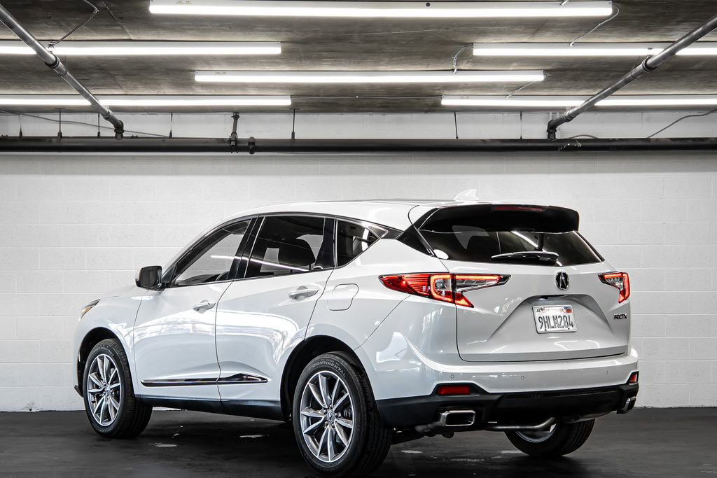 Certified 2023 Acura RDX w/ Technology Package image 3