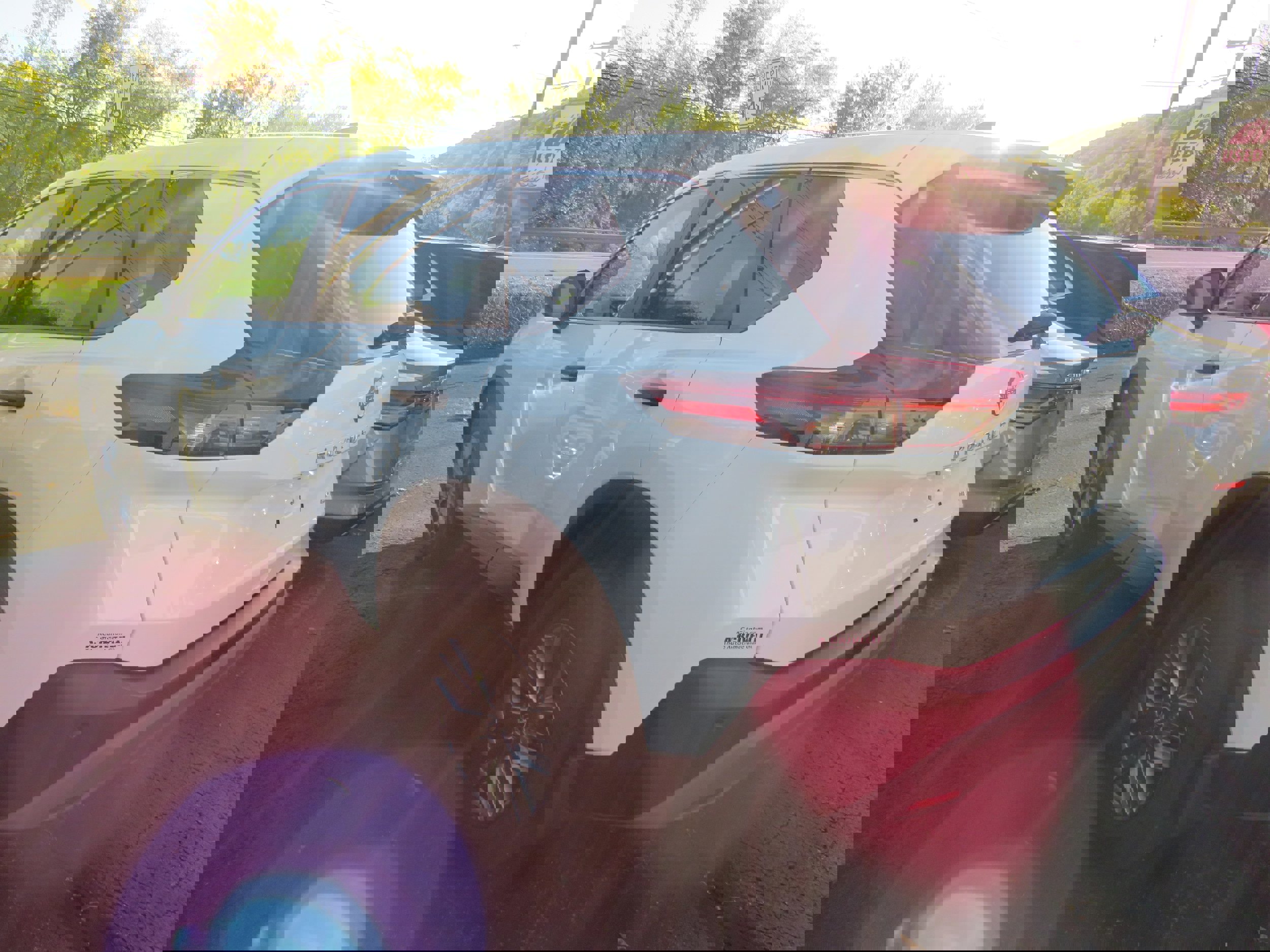 Used 2023 Nissan Rogue S image 5