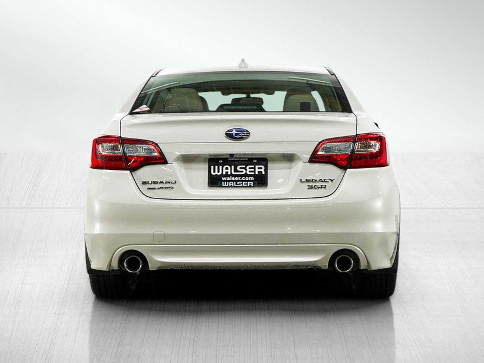 Used 2016 Subaru Legacy 3.6R Limited AWD/4WD image 4