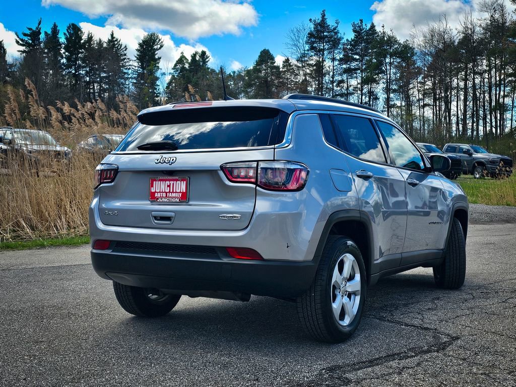 Used 2018 Jeep Compass Latitude w/ Popular Equipment Group image 3