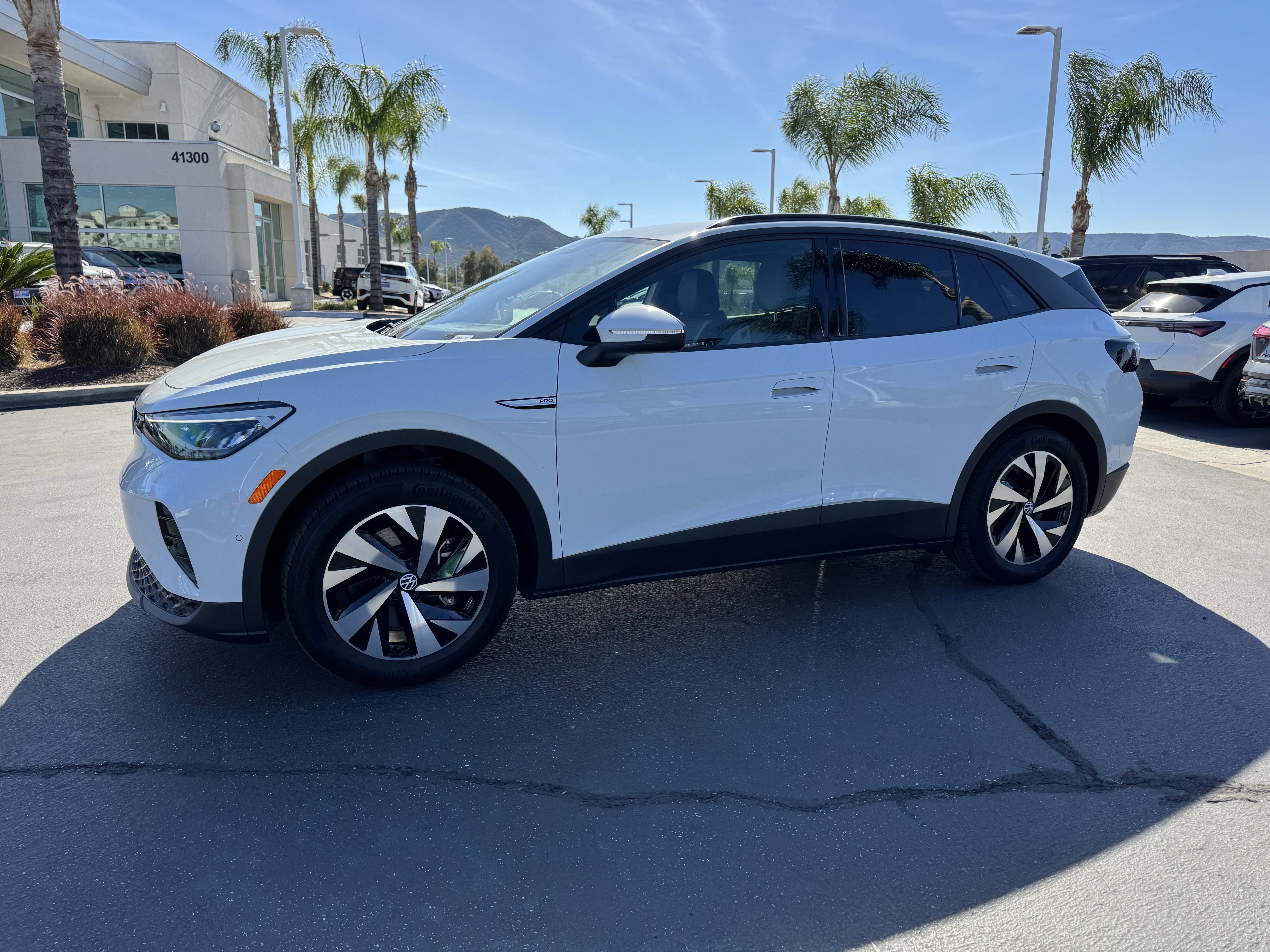 Certified 2023 Volkswagen ID.4 Pro image 7