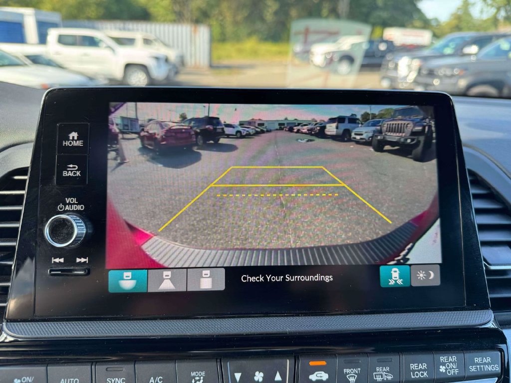 Used 2025 Honda Odyssey Sport-L image 30