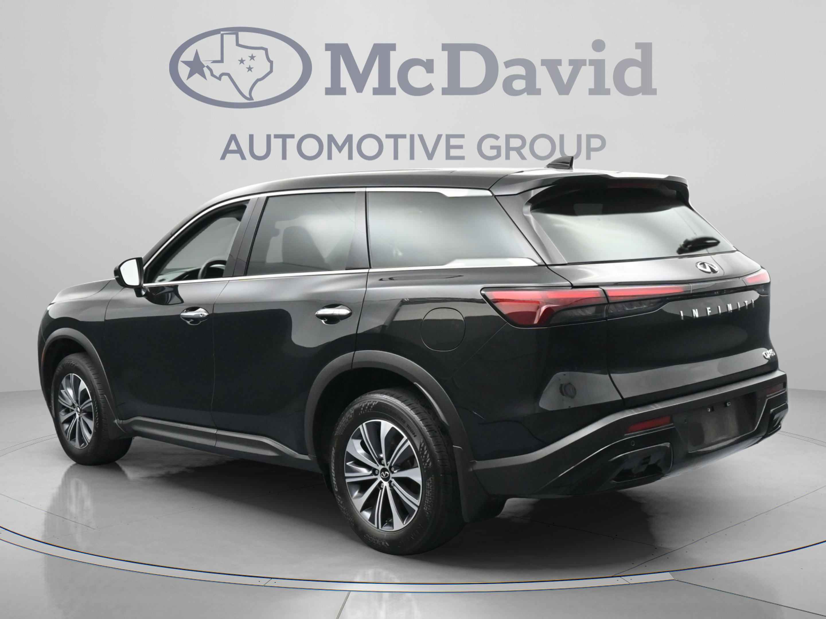 Used 2023 INFINITI QX60 Pure FWD image 6