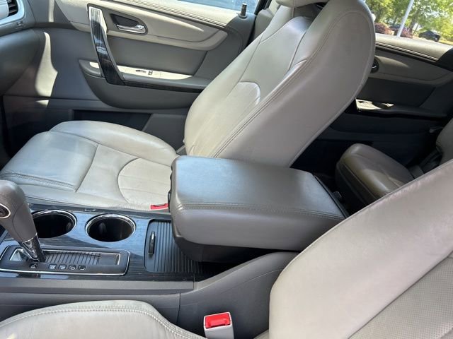 Used 2016 Chevrolet Traverse LTZ FWD image 25