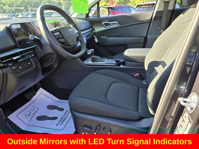 New 2026 Kia Sportage LX w/ LX Convenience Package AWD/4WD image 8
