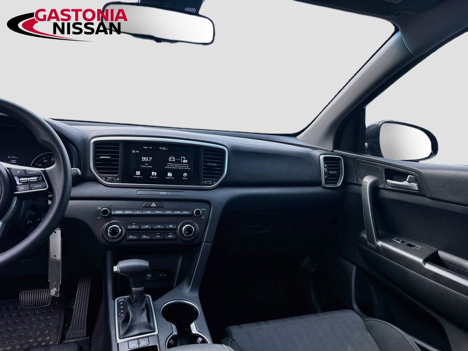 Used 2020 Kia Sportage LX FWD image 29