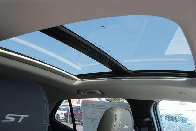 New 2026 Buick Encore GX Sport Touring w/ Comfort Package image 4