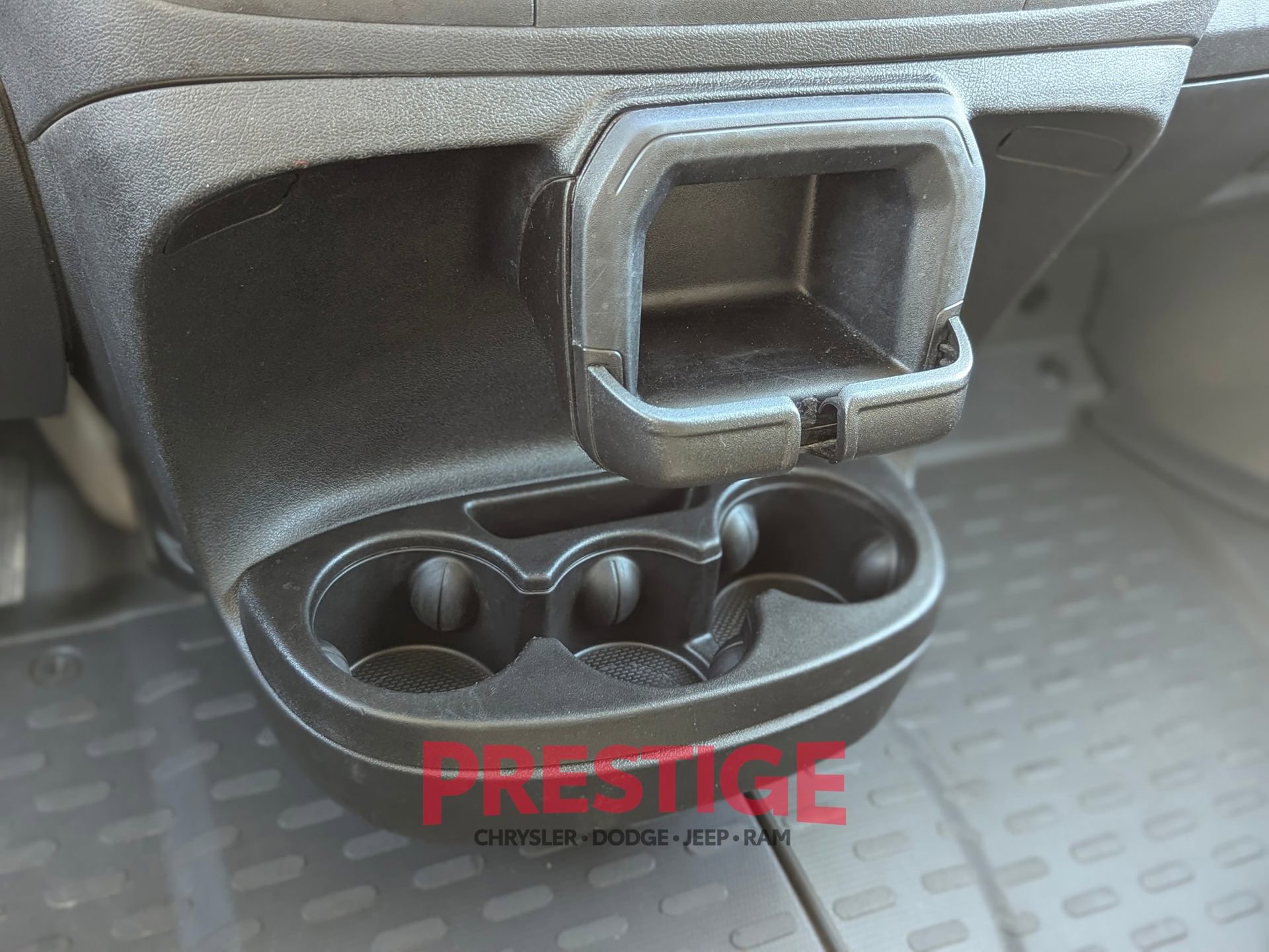 Used 2025 RAM ProMaster 2500 w/ Convenience Group FWD image 25