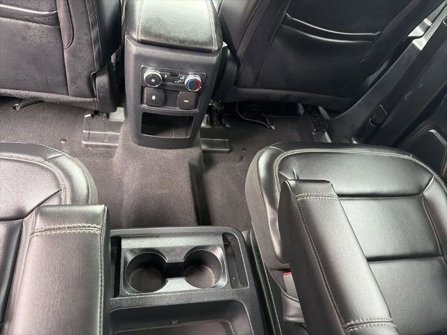 Certified 2021 Ford Explorer XLT w/ Equipment Group 202A AWD/4WD image 14