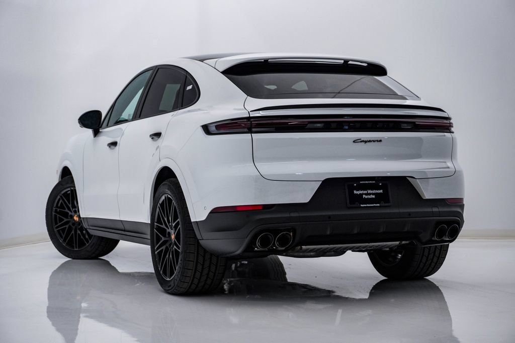 New 2026 Porsche Cayenne Coupe AWD/4WD image 3