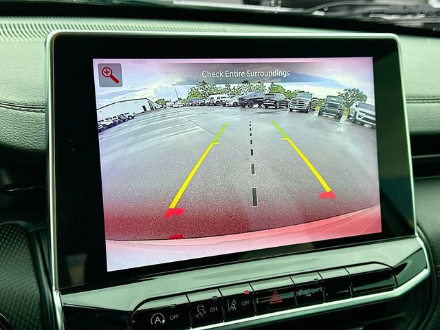 Used 2023 Jeep Compass Trailhawk w/ Trailhawk Elite Group AWD/4WD image 15