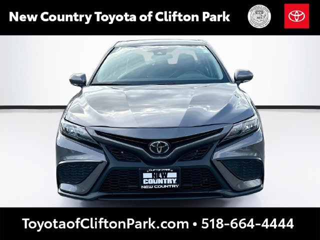 Used 2024 Toyota Camry SE w/ Cold Weather Package AWD/4WD image 2