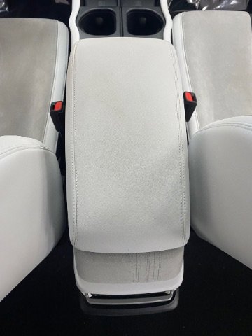 Used 2023 Fisker Ocean One AWD/4WD image 22