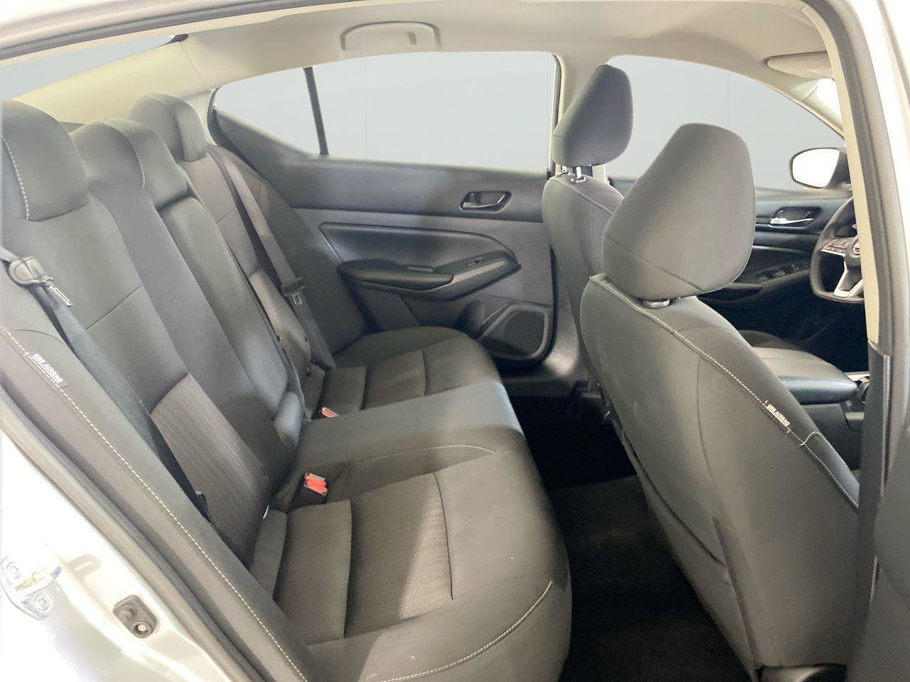 Used 2024 Nissan Altima 2.5 SV FWD image 17