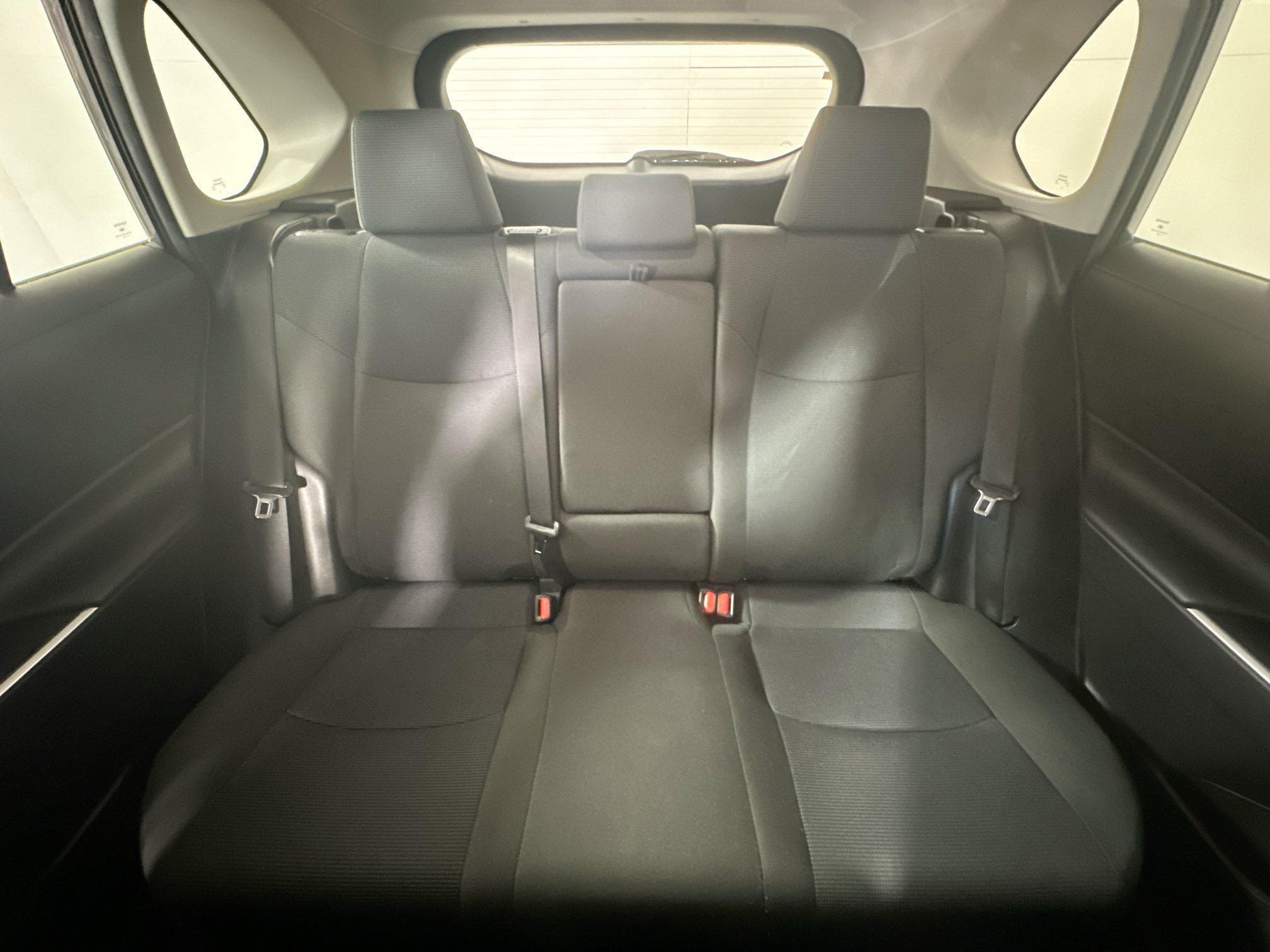 Used 2024 Toyota RAV4 LE FWD image 29
