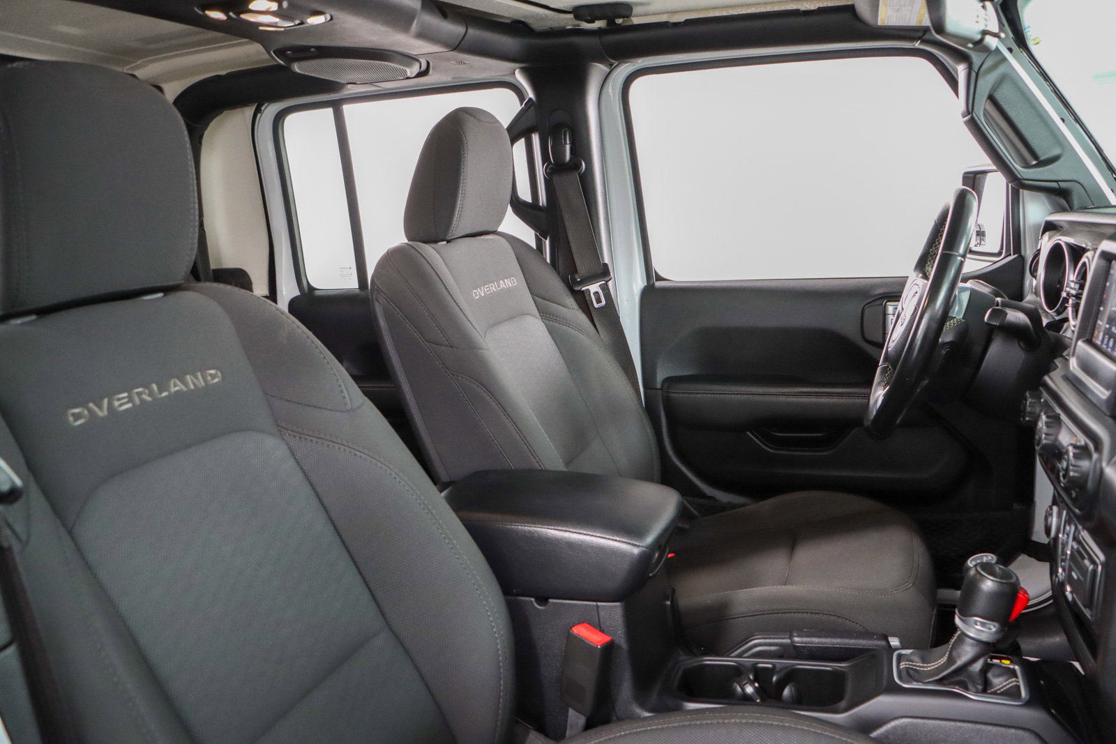 Used 2020 Jeep Gladiator Overland image 26