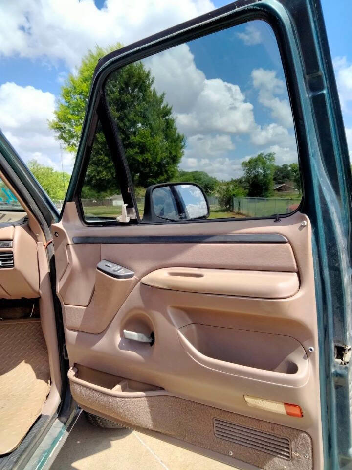 Used 1993 Ford Bronco Eddie Bauer image 18