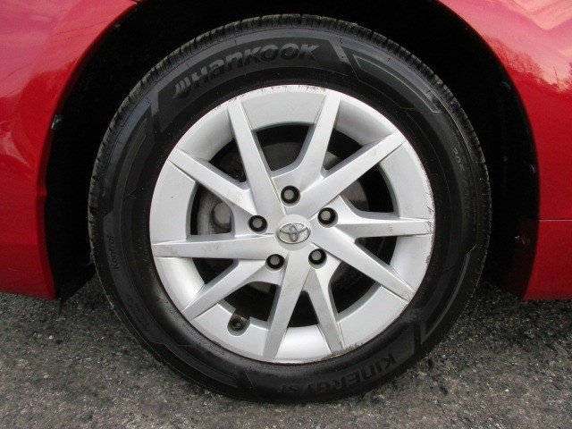 Used 2013 Toyota Prius V Three image 11
