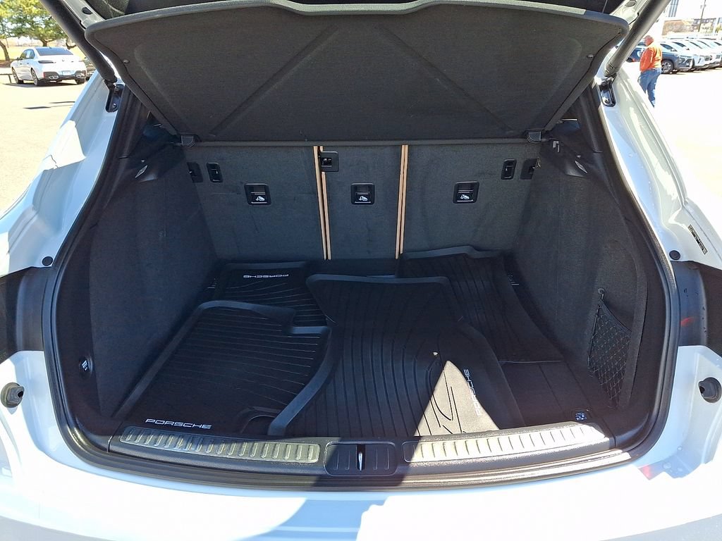 Used 2021 Porsche Macan S AWD/4WD image 42
