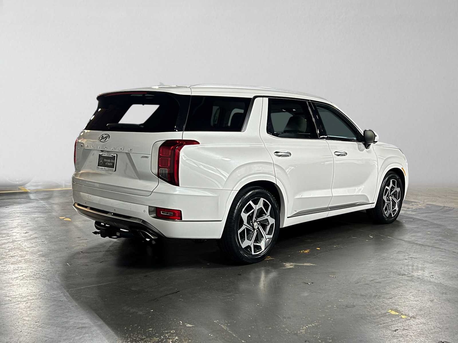 Used 2022 Hyundai Palisade Calligraphy AWD/4WD image 3