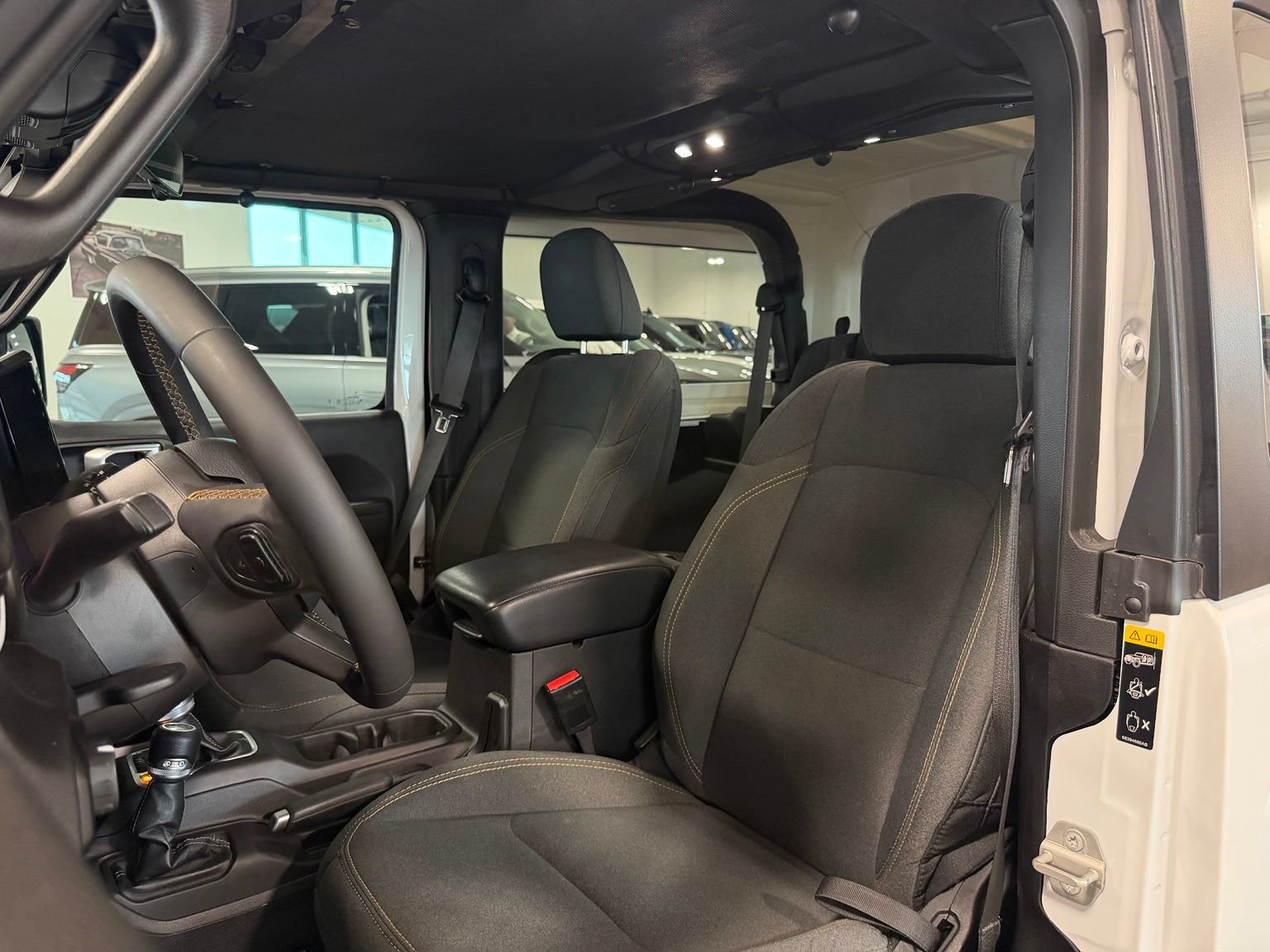 Used 2024 Jeep Wrangler Sport AWD/4WD image 8