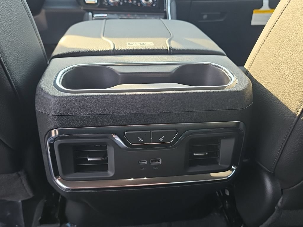 New 2026 GMC Sierra 1500 Denali AWD/4WD image 18