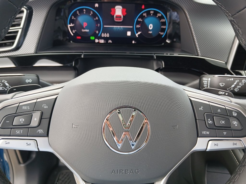 New 2026 Volkswagen Atlas Cross Sport SEL R-Line AWD/4WD image 16