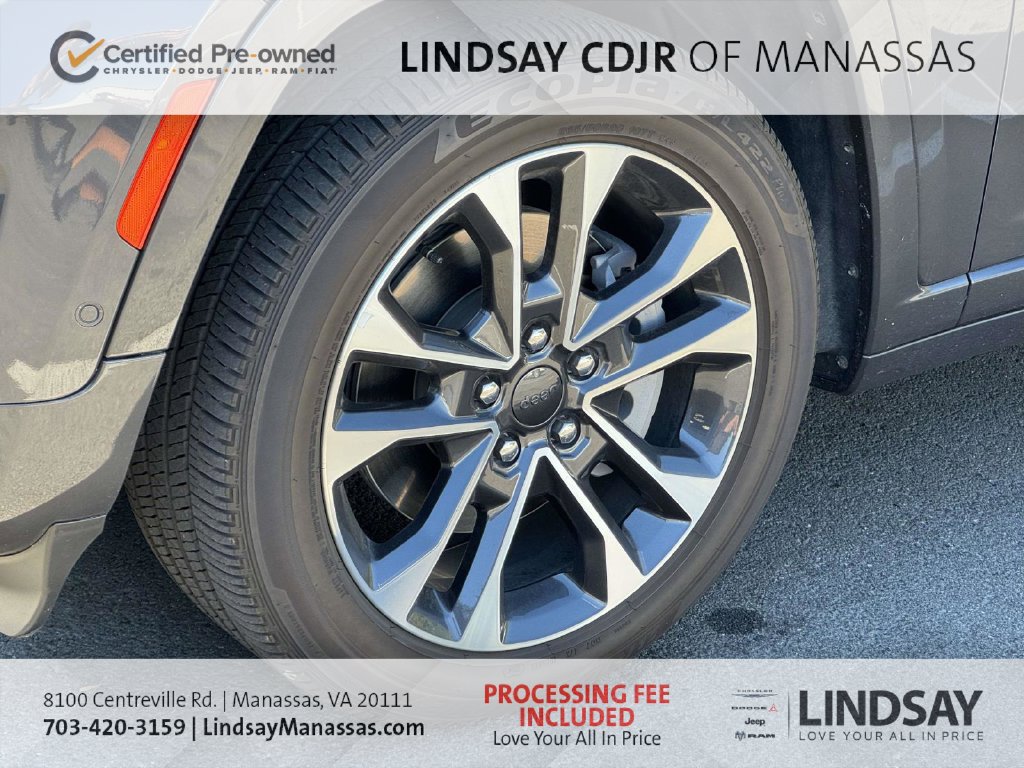 Used 2025 Jeep Grand Cherokee L Overland w/ Advanced Protech Group III AWD/4WD image 12