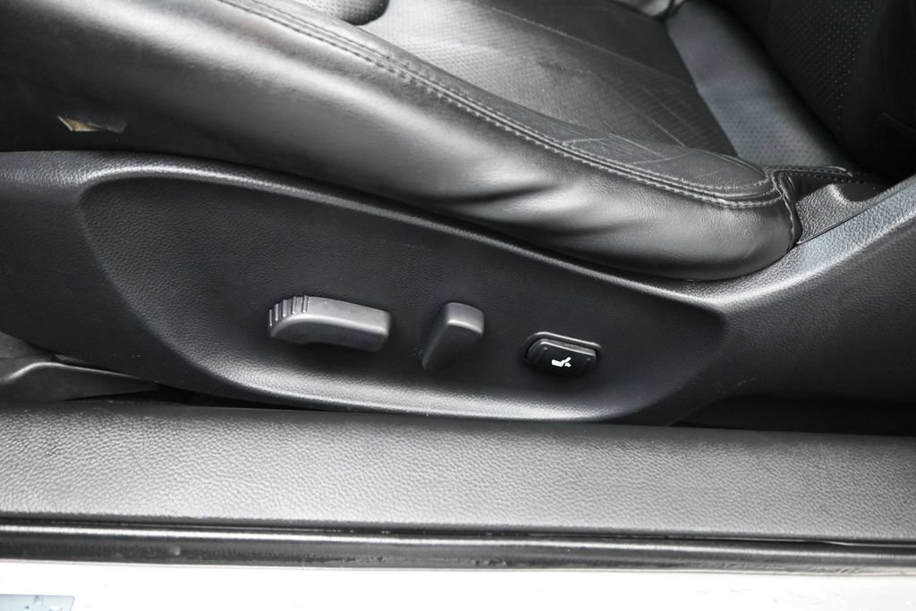 Used 2013 INFINITI G37 Journey w/ Premium Pkg RWD image 10