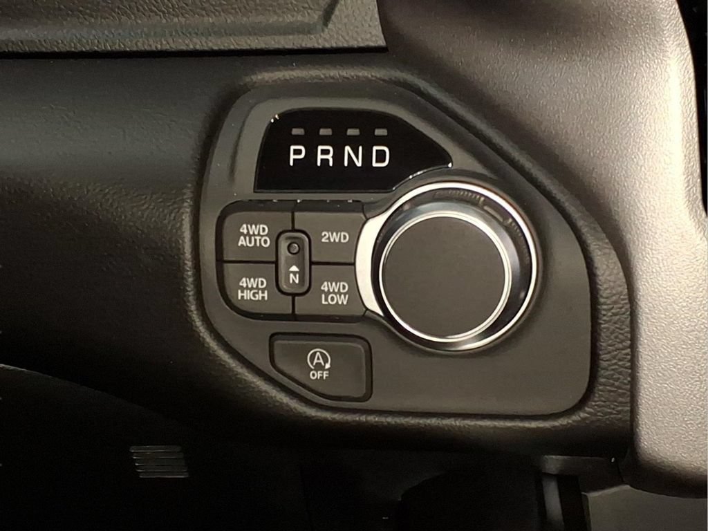 New 2026 RAM 1500 Lone Star w/ Night Edition AWD/4WD image 11
