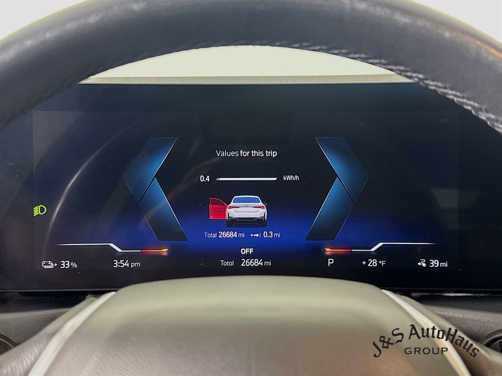 Used 2023 BMW i4 eDrive35 image 15