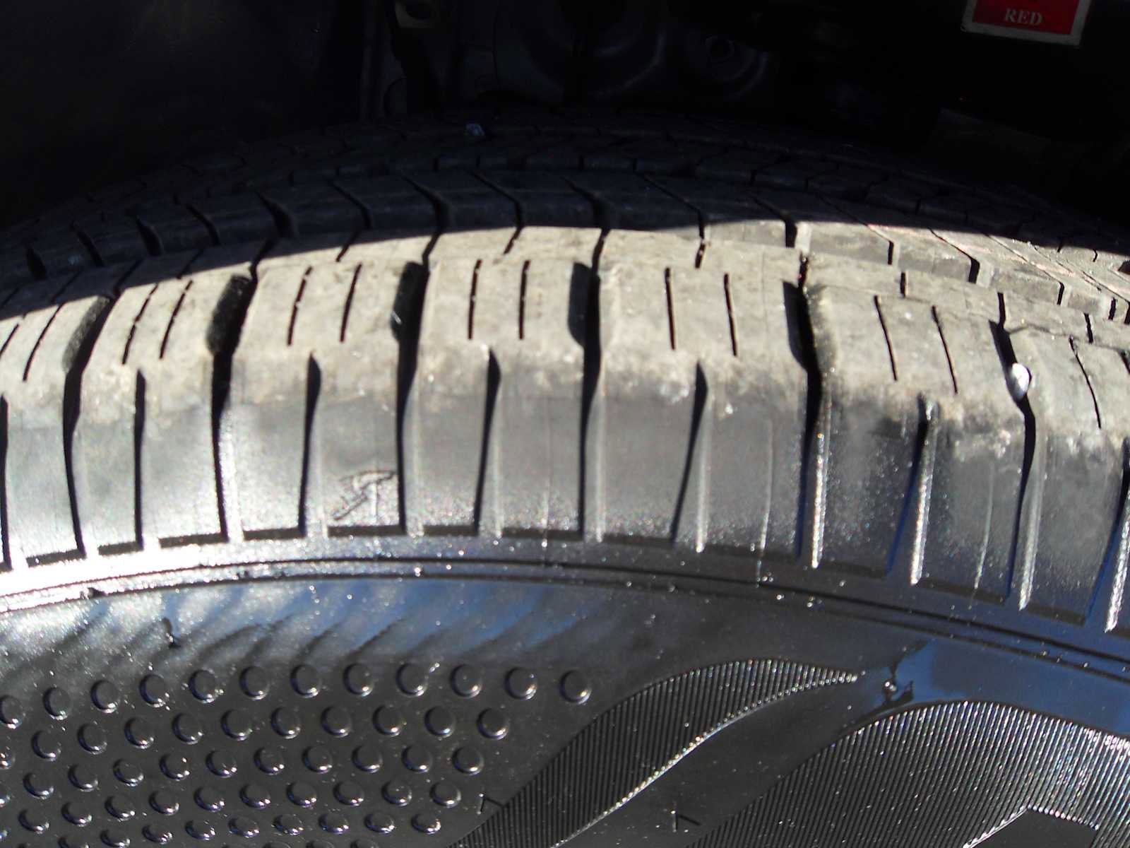 Used 2025 Toyota Camry LE image 15