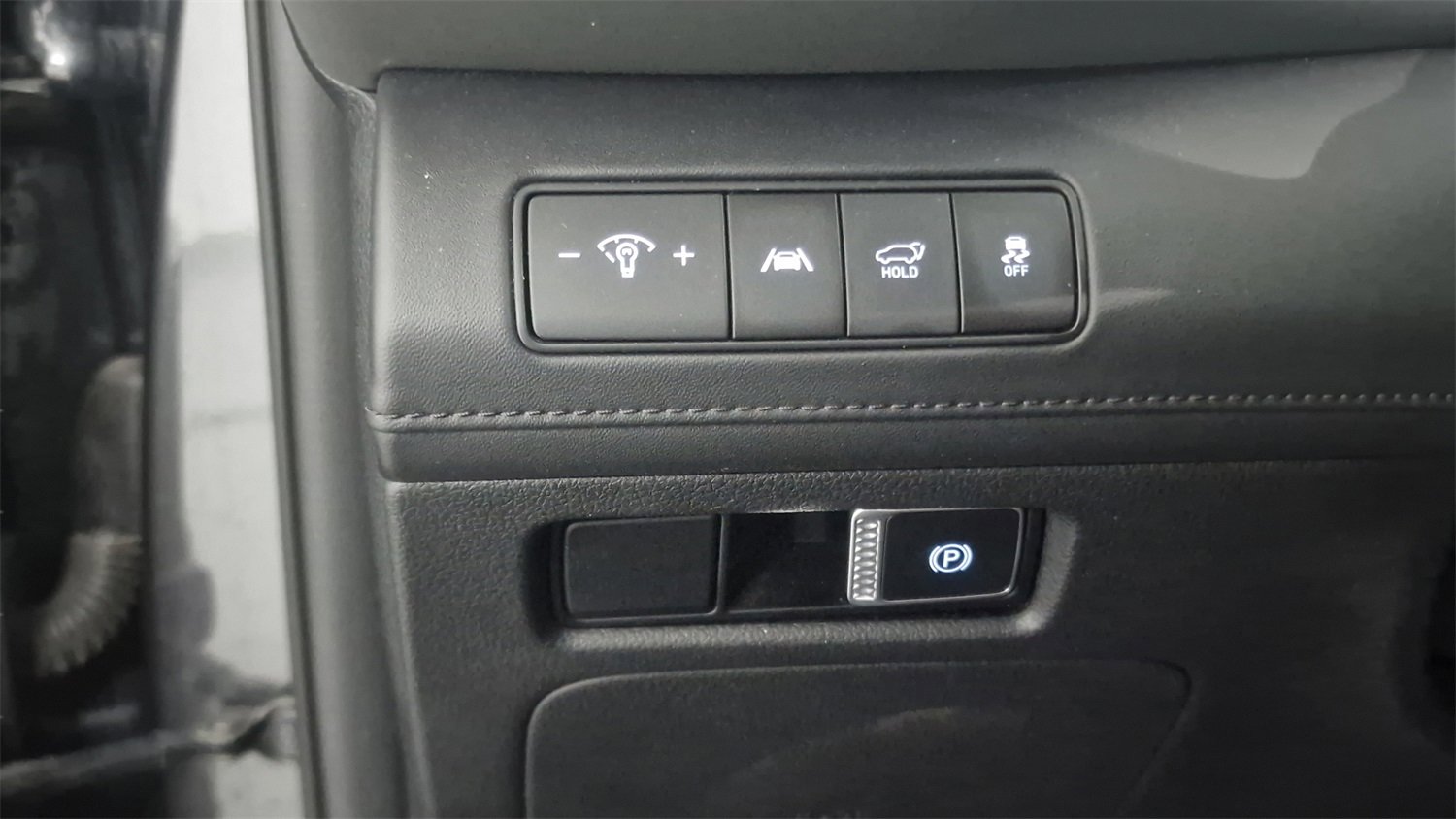 Used 2023 Hyundai Santa Fe Limited image 24