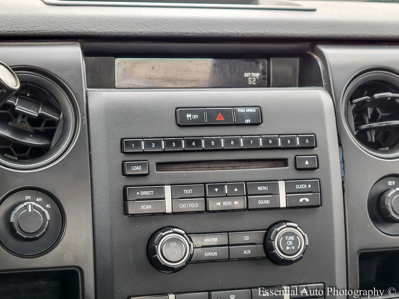Used 2014 Ford F150 XL w/ Equipment Group 101A Mid AWD/4WD image 15