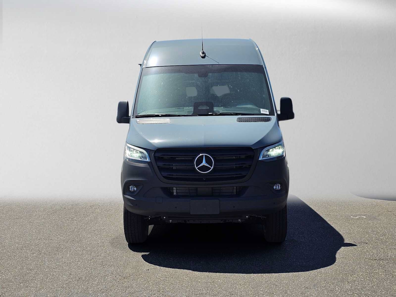 New 2026 Mercedes-Benz Sprinter 2500 image 8
