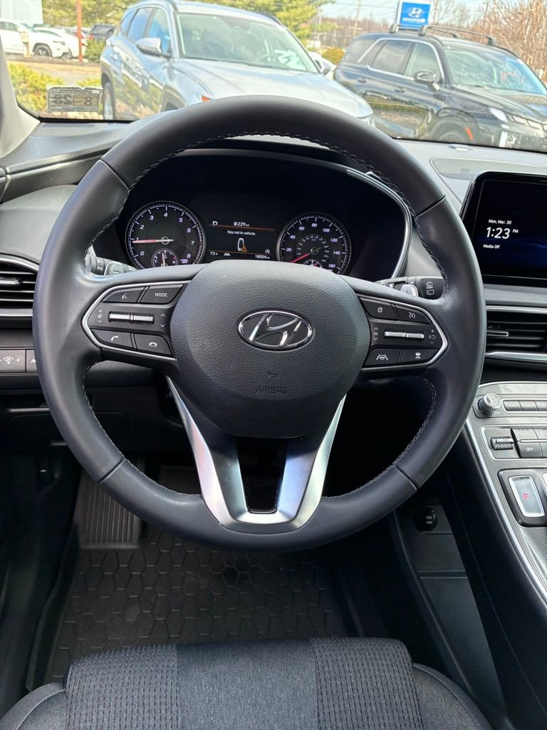 Used 2023 Hyundai Santa Fe SEL image 25