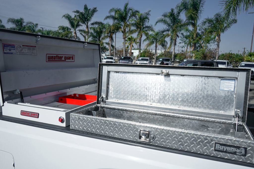 Used 2016 Ford F250 XL w/ Power Equipment Group AWD/4WD image 11