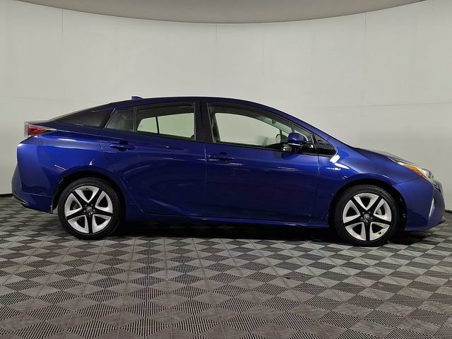 Used 2017 Toyota Prius Three Touring FWD image 10