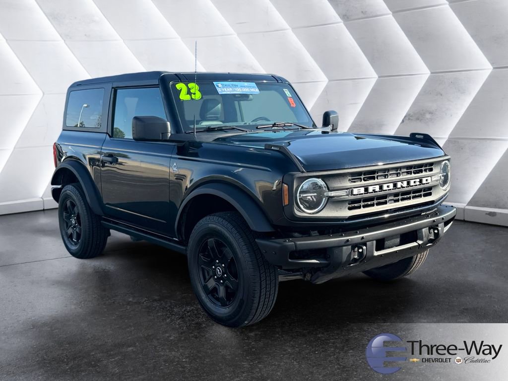 Used 2023 Ford Bronco Black Diamond AWD/4WD image 7