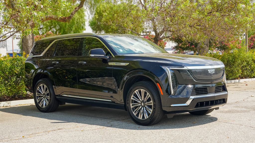 New 2026 Cadillac Escalade IQL Luxury image 6