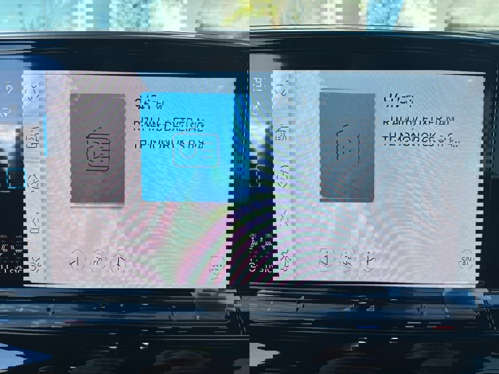 New 2026 Volkswagen Atlas Cross Sport SEL Premium R-Line image 17