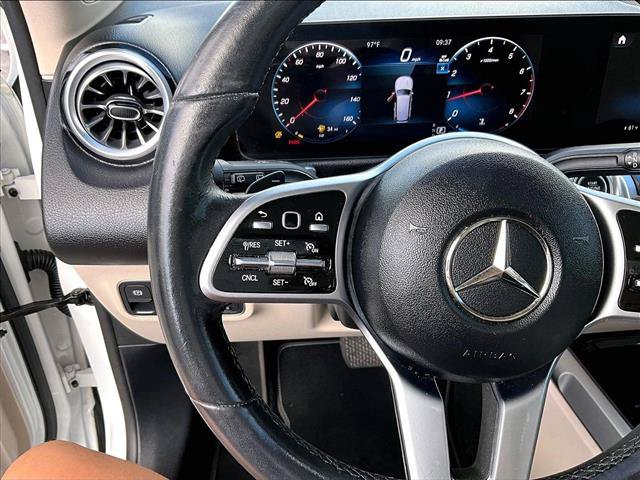 Used 2023 Mercedes-Benz C 300 Cabriolet image 18