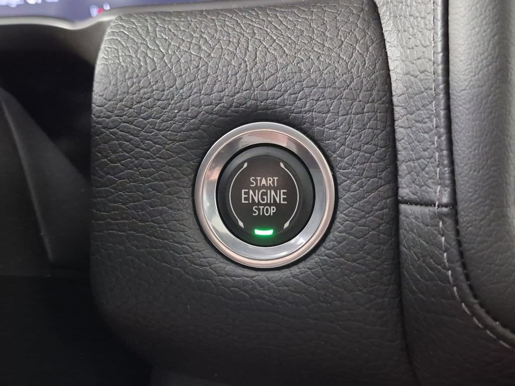 Certified 2023 GMC Yukon XL Denali AWD/4WD image 29