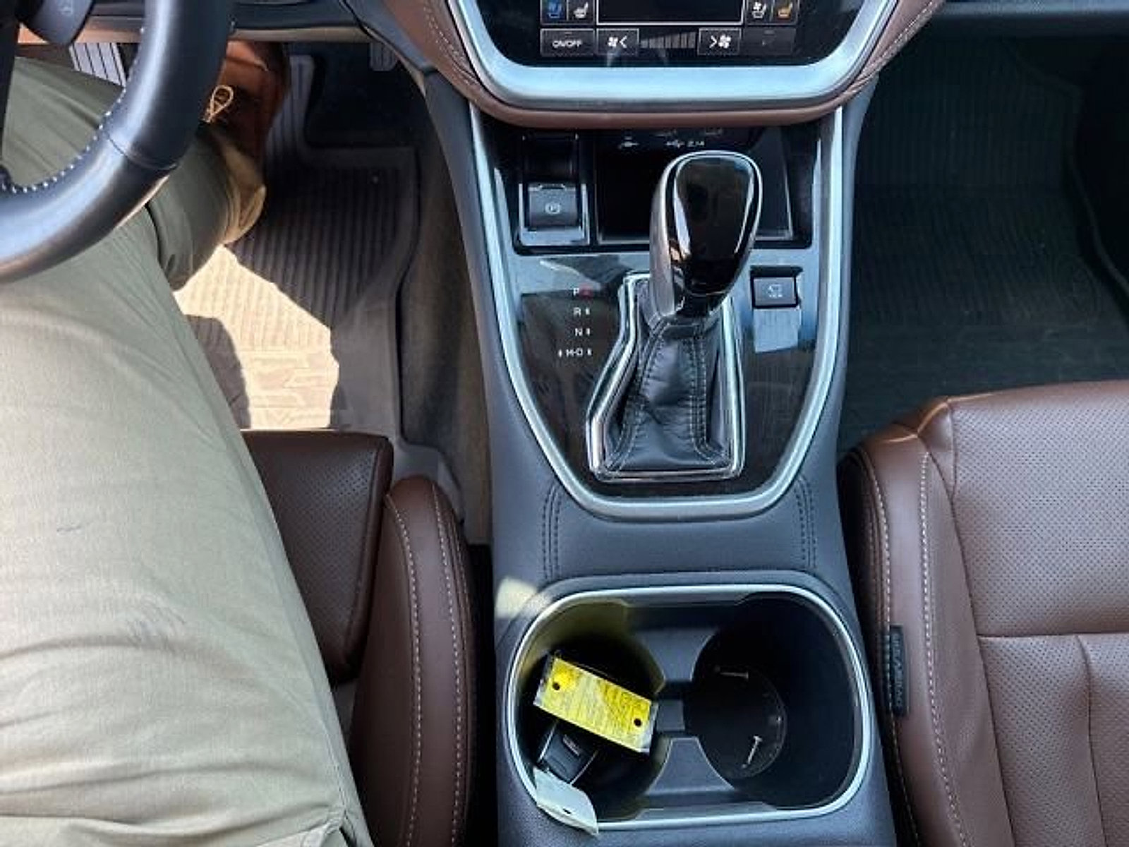 Used 2022 Subaru Outback Touring XT w/ Popular Package #2 image 16