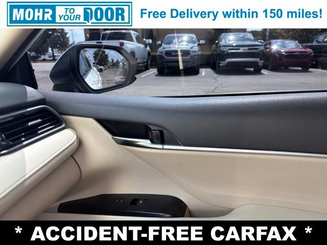 Used 2019 Toyota Camry LE w/ Carpet Mat Package FWD image 28