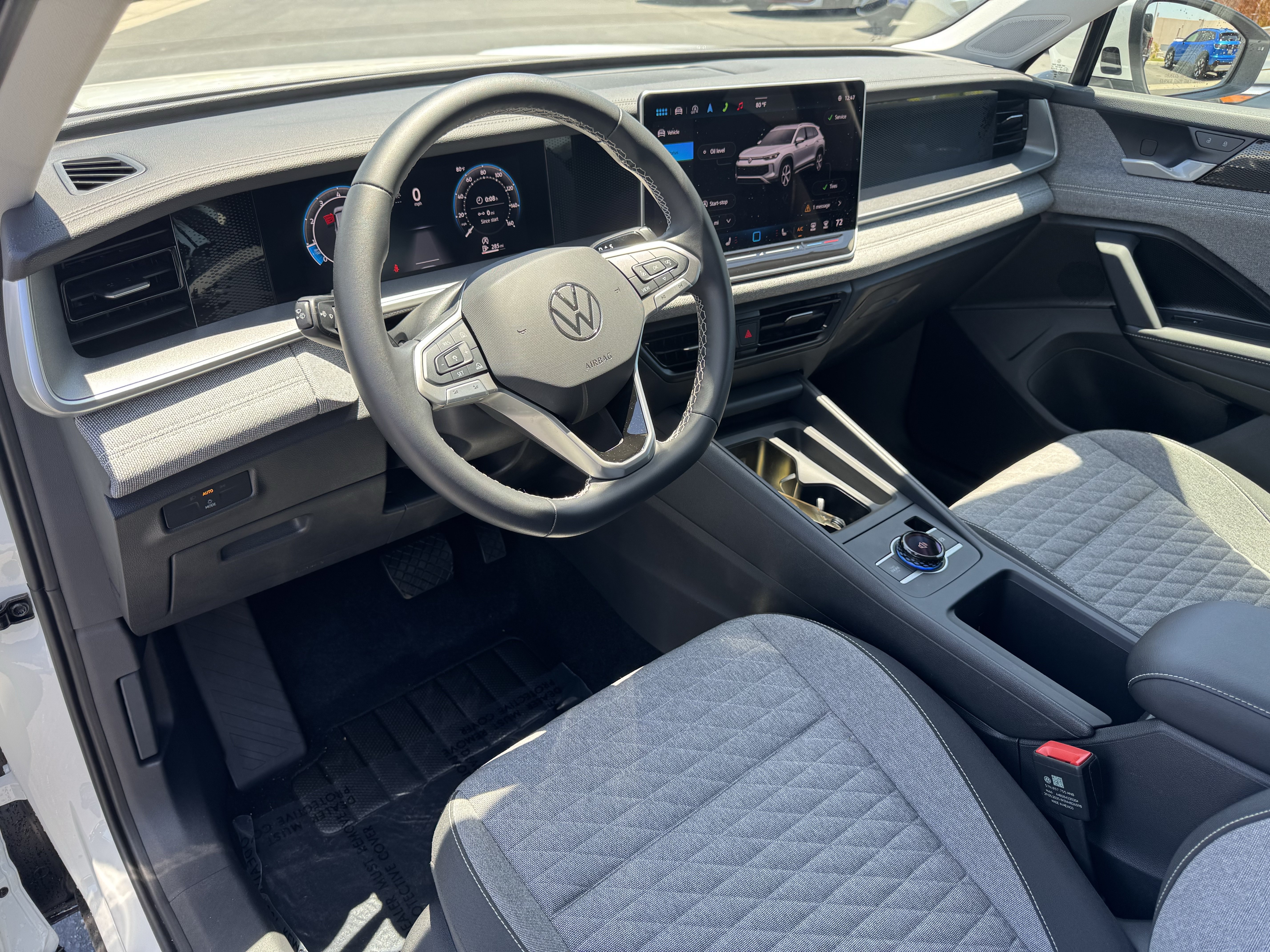 Certified 2025 Volkswagen Tiguan S FWD image 15