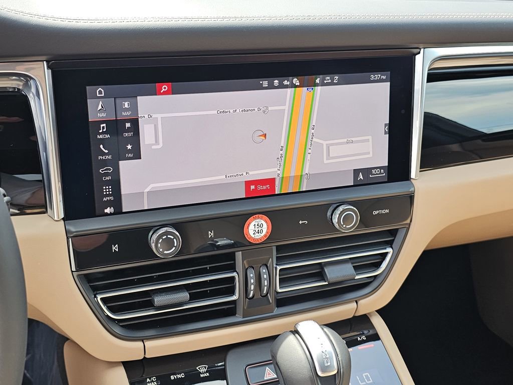 New 2025 Porsche Macan Turbo image 19